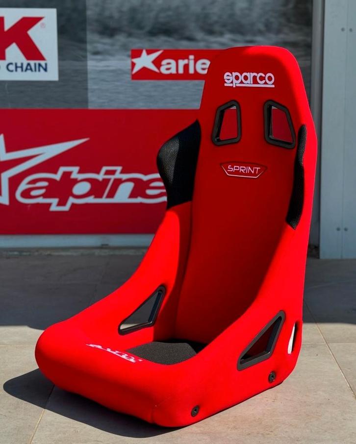 Sparco Sprint Kuipstoel Sportstoel Racestoel FIA Rood, Auto diversen, Tuning en Styling, Ophalen of Verzenden