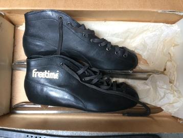 Noren renschaatsen Freetime schaatsen maat 43 zwart vintage beschikbaar voor biedingen