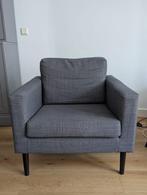 gray chair, Ophalen, Eén