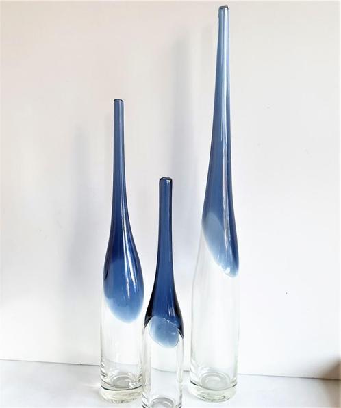 Fles vazen blauw helder glas Ladislav Palecek? prijs per st, Antiek en Kunst, Antiek | Glas en Kristal, Ophalen of Verzenden