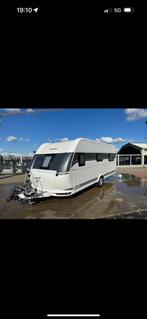 Hobby 560 CFE excellent uit 2023, Caravans en Kamperen, 5 tot 6 meter, Particulier, Rondzit, 1250 - 1500 kg