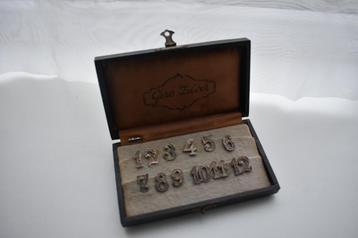 Gero Zilver tafel nummer cijfer 1 - 12 AVRO NCRV geldclip beschikbaar voor biedingen