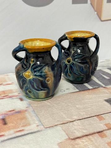 2x Vintage Belgische Vlaamse Tourhout Pottery vaas vazen beschikbaar voor biedingen