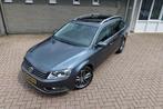 Volkswagen PASSAT 3.6 V6 4MOTION HIGHLINE, Auto's, Volkswagen, Automaat, Euro 5, Gebruikt, Zilver of Grijs
