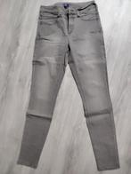 Jeans. Merk: NYDJ. Maat 40/42. . Grijs, Kleding | Dames, Spijkerbroeken en Jeans, Ophalen of Verzenden, Zo goed als nieuw, Grijs