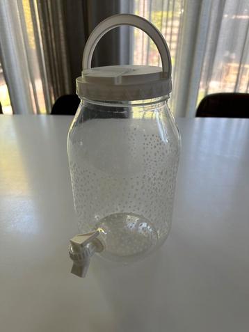 Tapkan voor water of limonade (circa 4 liter) beschikbaar voor biedingen