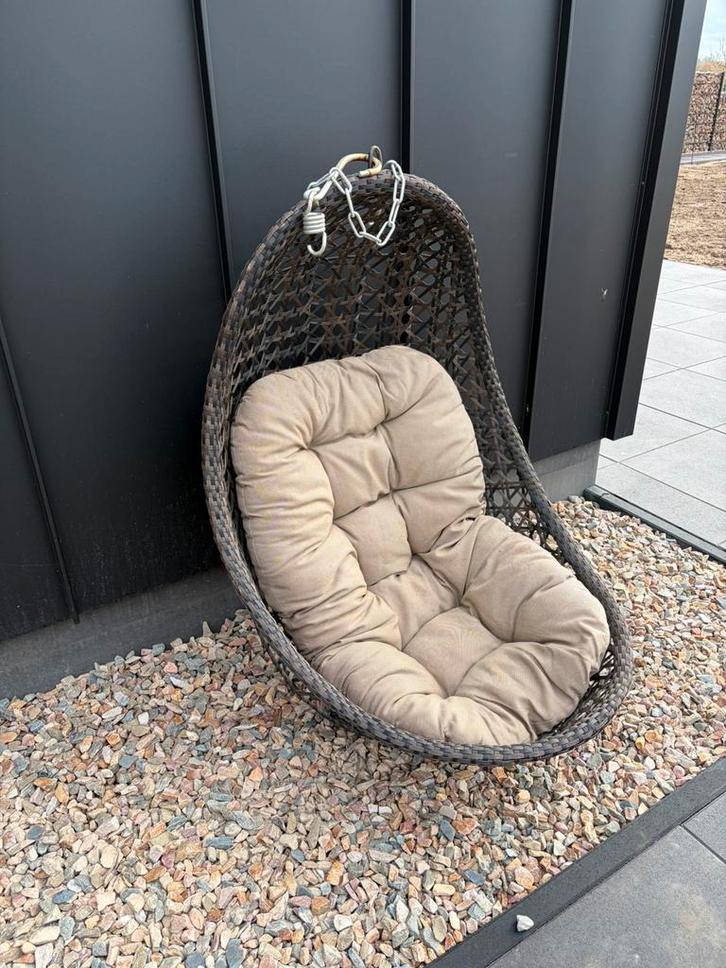 Degelijke en mooie hangstoel ei met ketting/ophanghaak, Tuin en Terras, Tuinstoelen, Gebruikt, Metaal, Ophalen