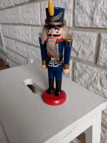 Retro Notenkraker - Decoratief beschikbaar voor biedingen