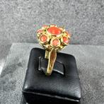 Gouden ring | 14K | 3,12gr | entourage bloedkoraal | 388589, Sieraden, Tassen en Uiterlijk, Ringen, Ophalen of Verzenden, Dame