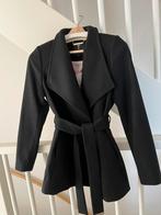 Prachtige korte manteljas Ted Baker maat 1, Kleding | Dames, Jassen | Winter, Zwart, Ophalen of Verzenden, Zo goed als nieuw, Maat 34 (XS) of kleiner