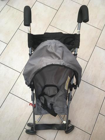 stroller/buggy met verstelbare zonneklep