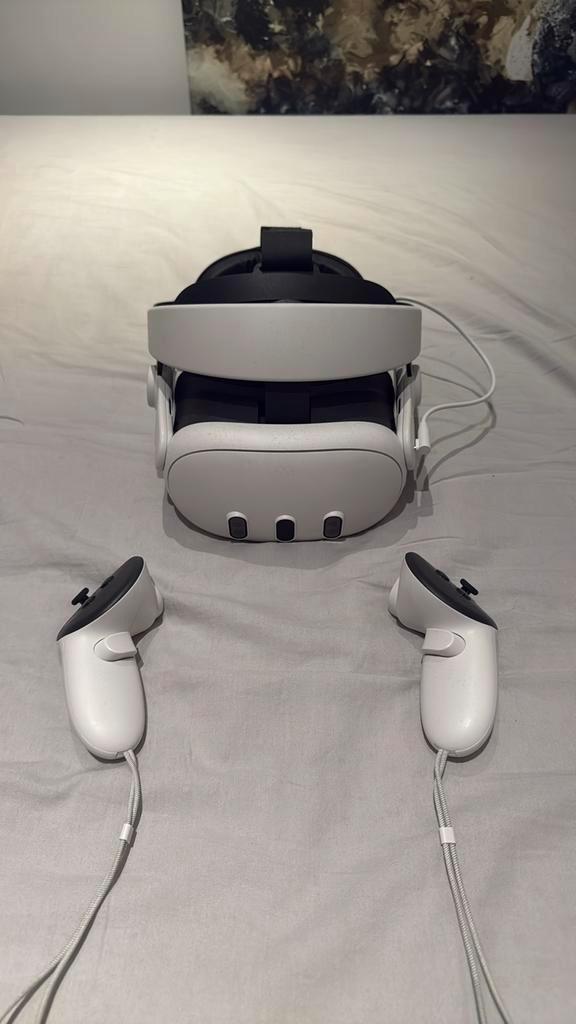 Meta Quest 3, Spelcomputers en Games, Virtual Reality, Zo goed als nieuw, Overige platformen, Ophalen of Verzenden