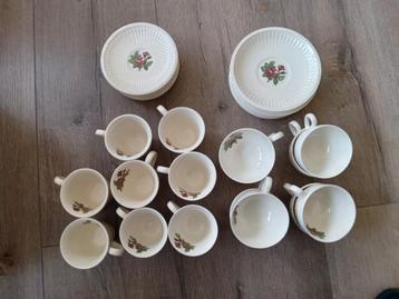 servies beschikbaar voor biedingen