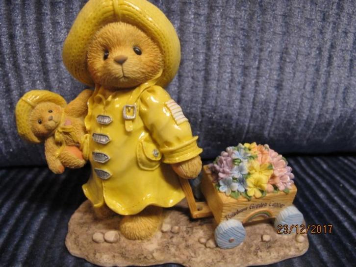 cherished teddies - joyce/julia/kaithlyn/kara/katie,renee,je, Verzamelen, Beren en Cherished Teddies, Zo goed als nieuw, Beeldje