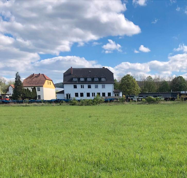 Villa huis te koop in duitsland, Huizen en Kamers, Buitenland, Duitsland, Woonhuis, Dorp