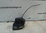 Portierslot Links Voor Mercedes-Benz C Combi (S203) 2003, Gebruikt, Mercedes-Benz AG, Mercedes-Benz, Mercedesstraße 120, Stuttgart 70372, , Duitsland