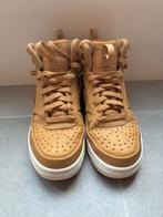 Nike schoenen hoog model maat 40,5, Schoenen, Ophalen of Verzenden, Zo goed als nieuw, Nike