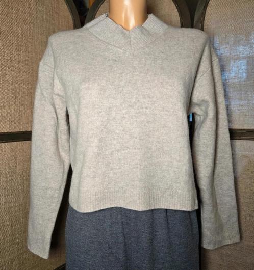 Weekday 100% Wollen Gebreide Trui Maat M, Kleding | Dames, Truien en Vesten, Zo goed als nieuw, Maat 38/40 (M), Grijs, Verzenden