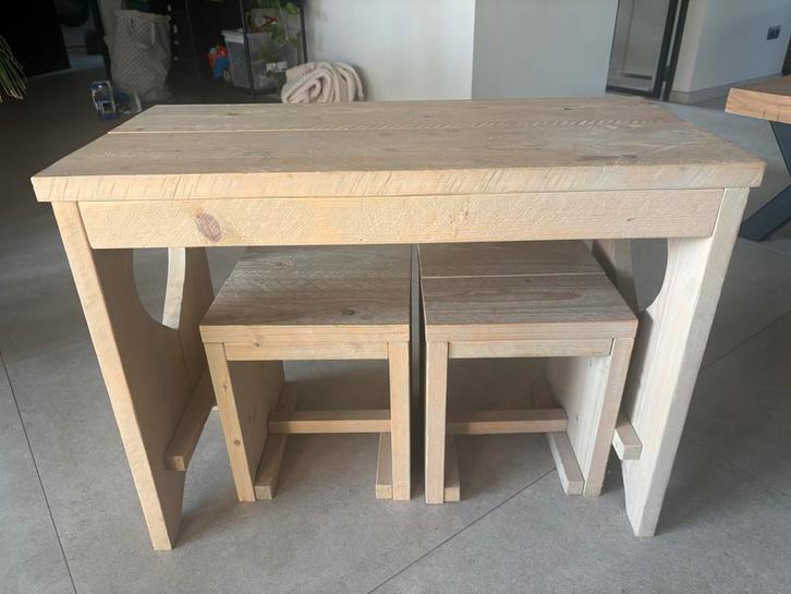 Houten kindertafel met krukjes, Kinderen en Baby's, Kinderkamer | Tafels en Stoelen, Ophalen