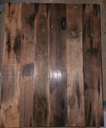 Salontafel beschikbaar voor biedingen