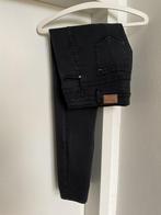Zwarte spijkerbroek skinny NORFY 40, Kleding | Dames, Spijkerbroeken en Jeans, Ophalen of Verzenden, Zo goed als nieuw