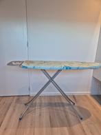 Strijkplank - Gebruikt, Witgoed en Apparatuur, Strijkijzers en Strijkplanken, Ophalen, Gebruikt