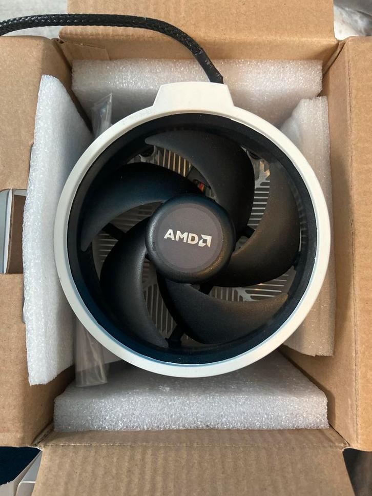 AMD CPU Koeler - AM4 Socket, Computers en Software, Computerkoelers, Gebruikt, Luchtkoeling, Ophalen of Verzenden