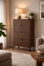 Retro kastje walnootbruin met metalen greep en poten, Huis en Inrichting, Kasten | Overige, Ophalen, Gebruikt