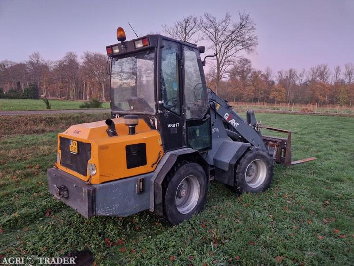 shovel giant V 881 T schaffer weidemann 4x4, Zakelijke goederen, Machines en Bouw | Kranen en Graafmachines, Wiellader of Shovel