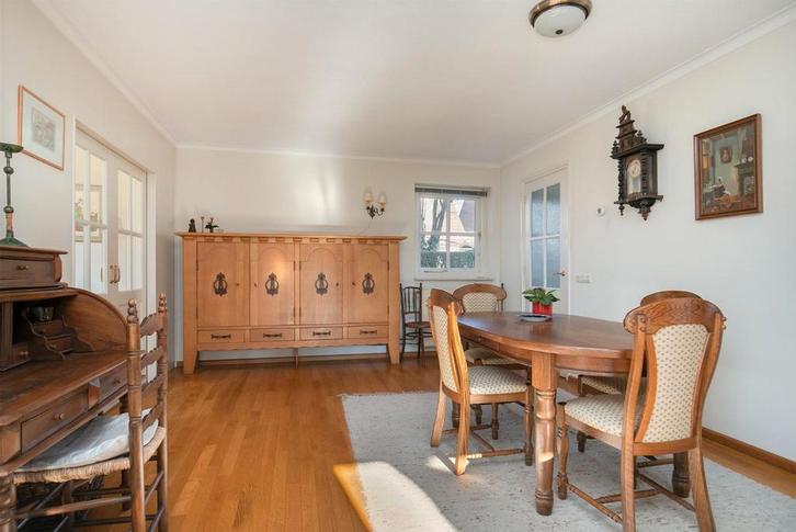 Massief Eikenhouten Kast 233x148cm - 4 Deuren, 4 Lades, Huis en Inrichting, Complete inboedels, Ophalen