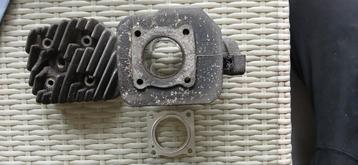 Peugeot 2takt 50cc cilinder + kop. beschikbaar voor biedingen
