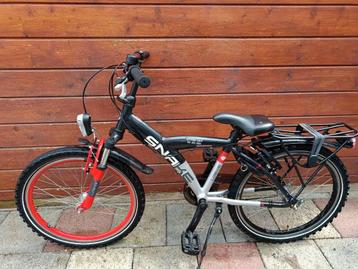 Prachtige Batavus Snake 22 inch jongensfiets met 3 V  beschikbaar voor biedingen