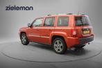 Jeep PATRIOT 2.4 LTD Liberty Automaat - Navi, Leer, Stoelver, Auto's, Jeep, Automaat, Huisgarantie, Met garantie (alle), Patriot
