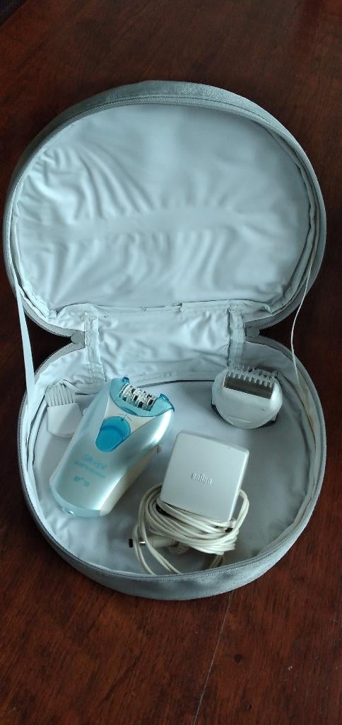 Nageletui/ontharings/scheerapparaten, Ophalen, Zwart, Gehele gezicht