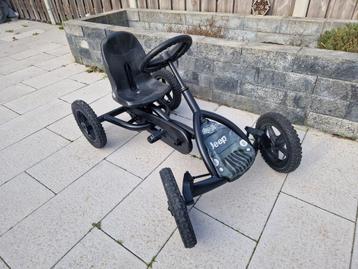 Berg jeep skelter in prima staat beschikbaar voor biedingen