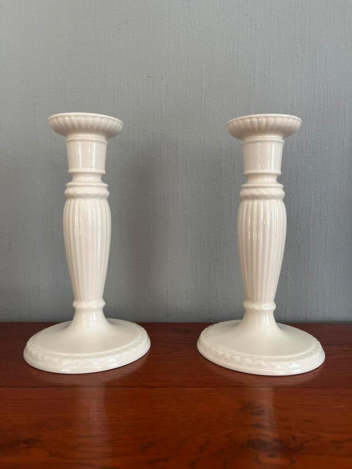Wedgwood kandelaars Edme zgan, Huis en Inrichting, Keuken | Servies, Zo goed als nieuw, Schaal of Schalen, Wedgwood, Aardewerk
