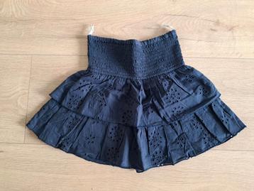 Donker blauw rokje maat 146/152 beschikbaar voor biedingen