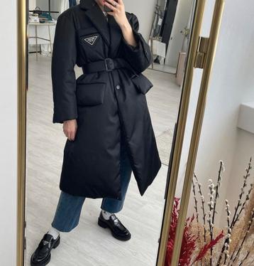 Prada Jas Zwart Maat M - Nieuw met Tags! beschikbaar voor biedingen