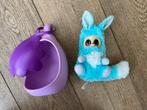 Leuke Bush baby met huisje en bewegende oortjes en ogen, Kinderen en Baby's, Speelgoed | Knuffels en Pluche, Ophalen of Verzenden