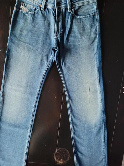 ZGAN DIKKE CLASSIC DIESEL LARKEE REGULAR STRAIGHT 33/34!!!, Kleding | Heren, Spijkerbroeken en Jeans, Zo goed als nieuw, W33 - W34 (confectie 48/50)