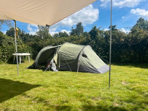 Festival tent 2p Wildebeast, Caravans en Kamperen, Tenten, Zo goed als nieuw, Ophalen of Verzenden