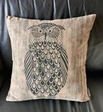 Mooi uilen kussen, Ophalen of Verzenden, Zo goed als nieuw, Vierkant