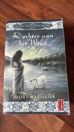 Juliet Marillier - Dochter van het woud, Ophalen of Verzenden, Zo goed als nieuw, Juliet Marillier