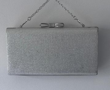 Elegante Zilverkleurige Glitter Clutch Avondtasje van Steps beschikbaar voor biedingen