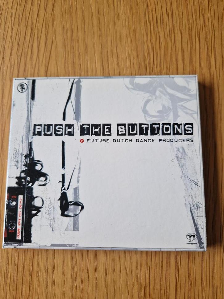 Push The Buttons - Future Dutch Dance Producers CD, Cd's en Dvd's, Cd's | Dance en House, Zo goed als nieuw, Ophalen of Verzenden