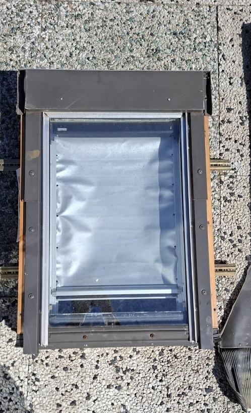 Dakraam Velux GGL 102 - 3000 55x78cm, Doe-het-zelf en Verbouw, Glas en Ramen, Gebruikt, Dakraam, Minder dan 80 cm, Minder dan 80 cm