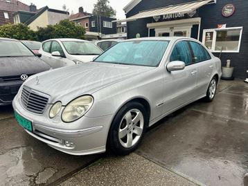 Mercedes-Benz E-klasse 320 Avantgarde BOM VOLL beschikbaar voor biedingen