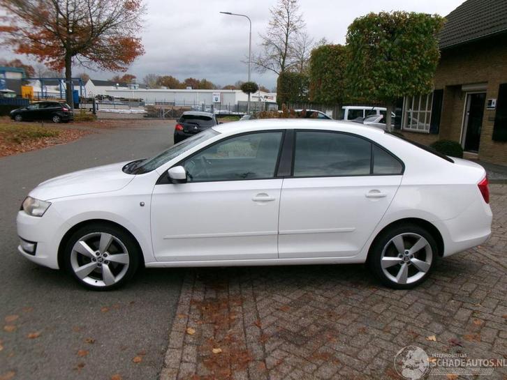 Skoda Rapid 1.2 TSI Greentech Elegance Businessline, Auto's, Skoda, Bedrijf, Te koop, Rapid, Benzine, Euro 5, A, Hatchback, Handgeschakeld