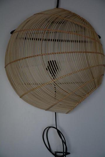 Nieuwe wandlamp.