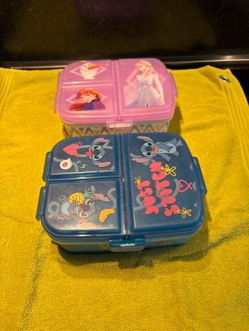 2x Broodtrommel brooddoos bento box Frozen & Stitch beschikbaar voor biedingen